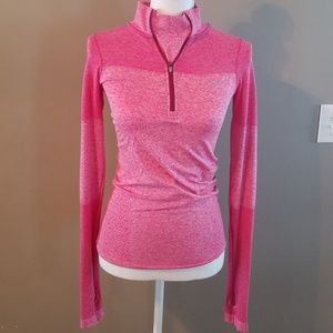 Never Worn- Nike 1/4 zip running pullover